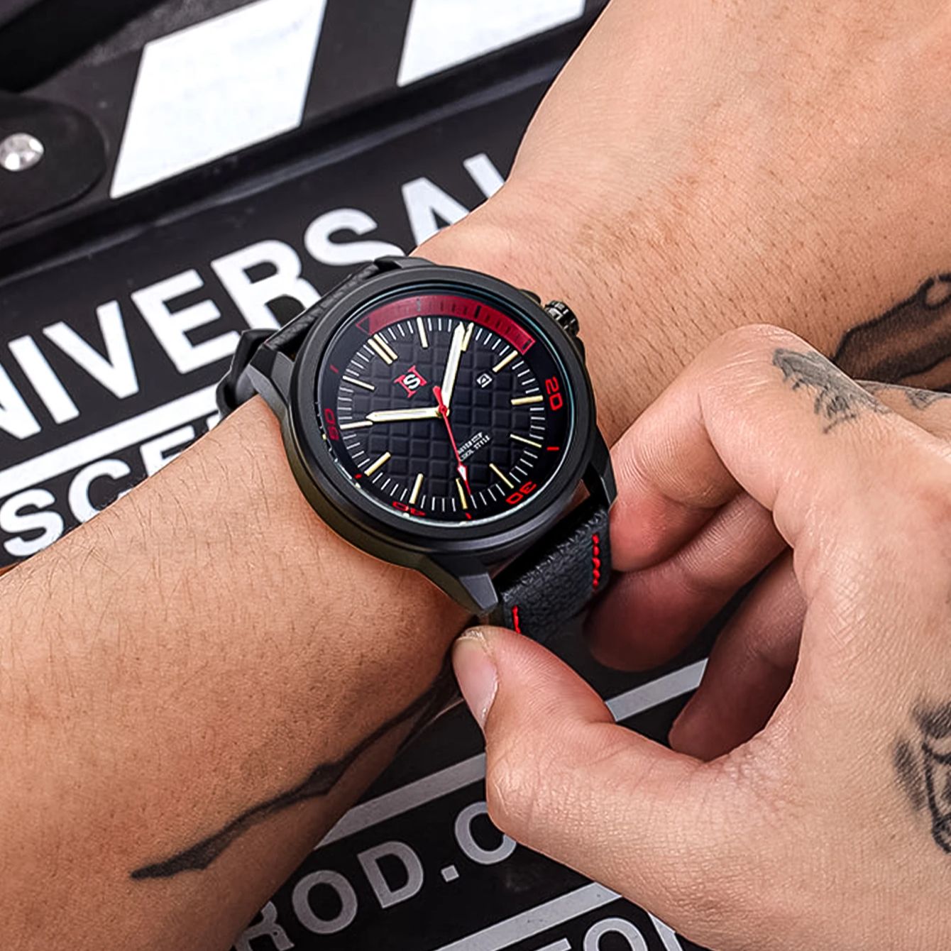 NS Simple Fashion men watch Ou - Suede Strap Watch recension och pris